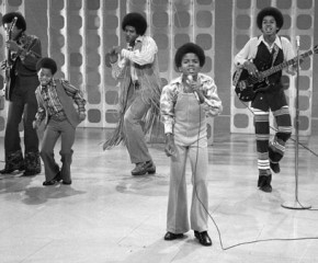 The Singles Bar: The Jackson 5 "If The Shoe Don't Fit"