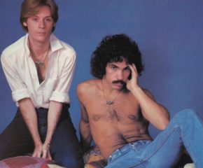 Things I Do When I Can't Think Of Anything To Post: Hall & Oates Edition