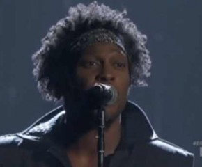 The Viewfinder: D'Angelo Slays The BET Awards